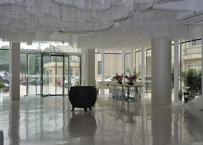 Beijing Springs Valley Hotel
