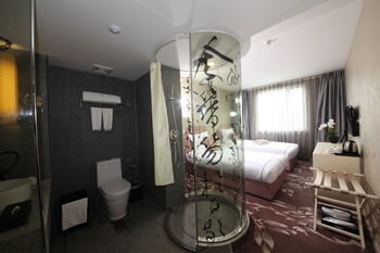 Hotel Springs Valley 3*