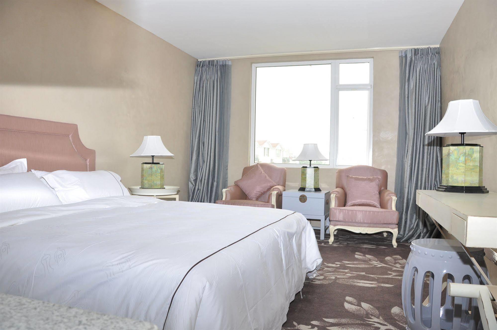 Springs Valley Hotel 3*