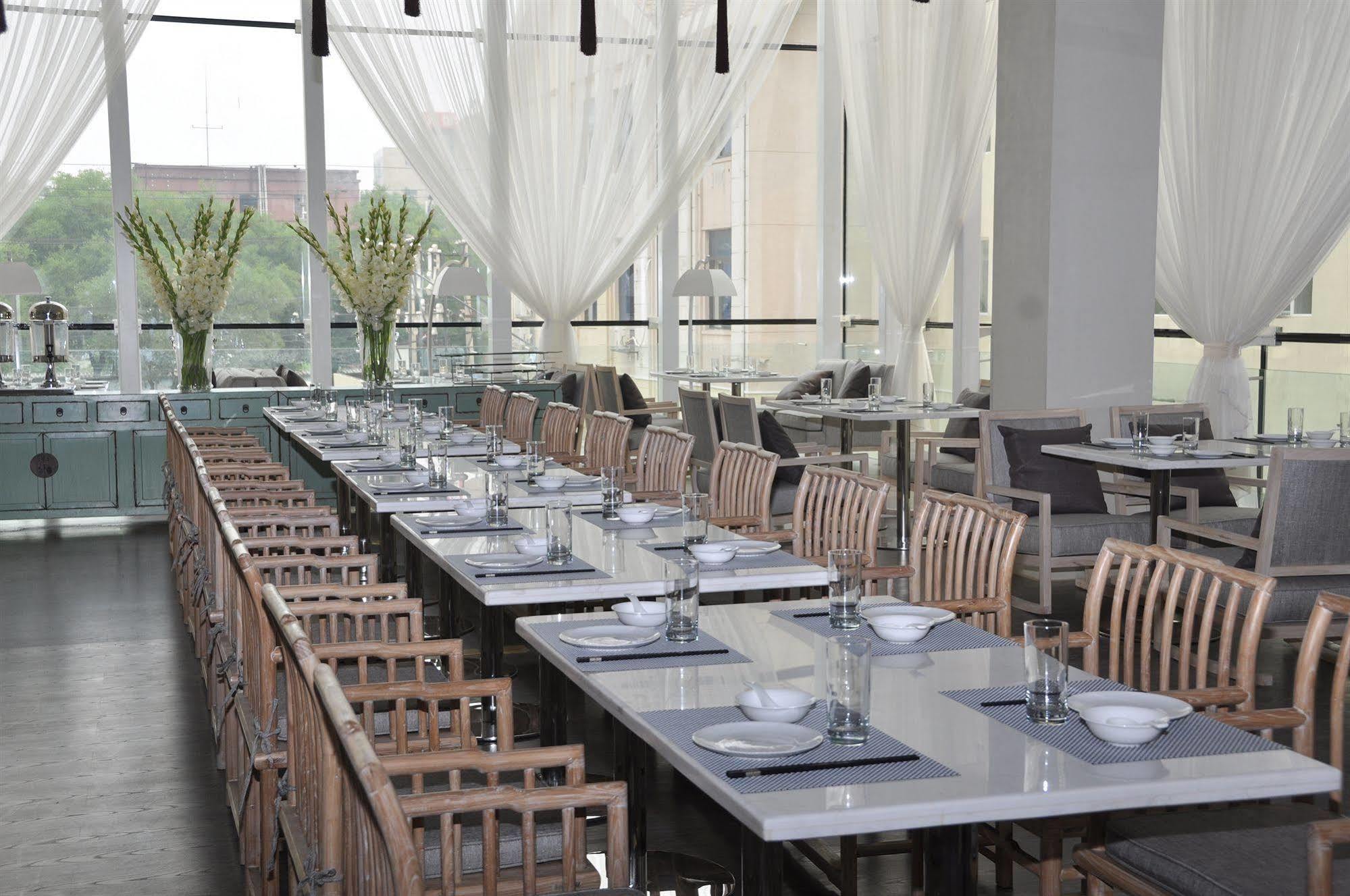 Springs Valley Hotel 3*