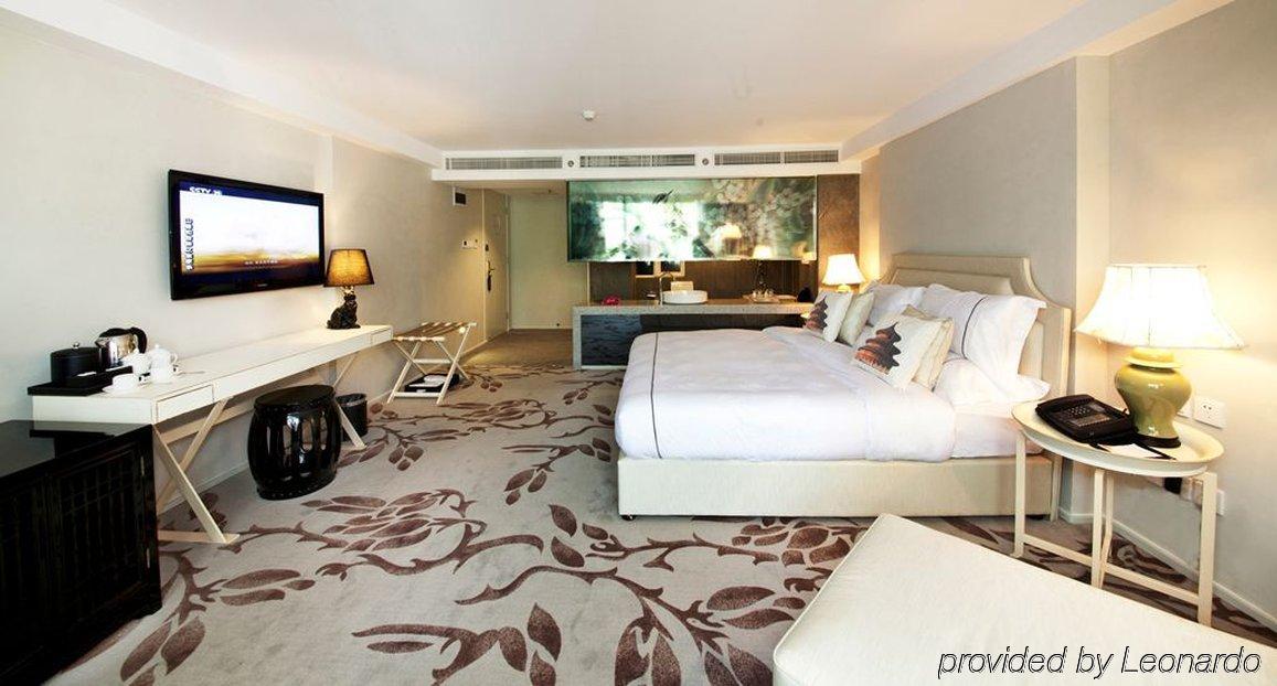 Springs Valley Hotel 3*